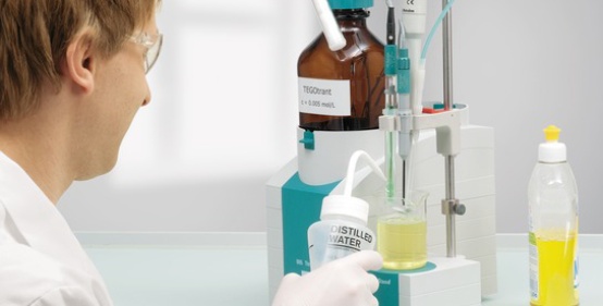 01.三升化工有十年的技術經驗，為您提供服務